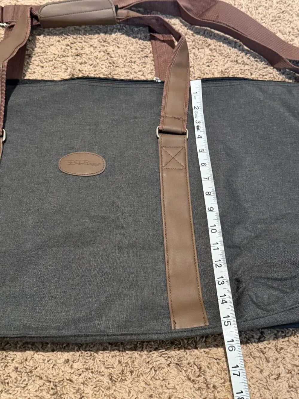 Bella Russo Travel Duffle Bag - Gray/Brown - EUC